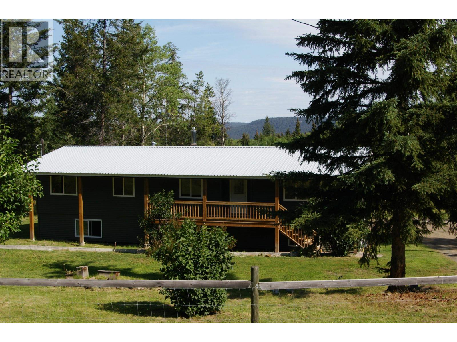 6209 GARRETT ROAD, Lone Butte