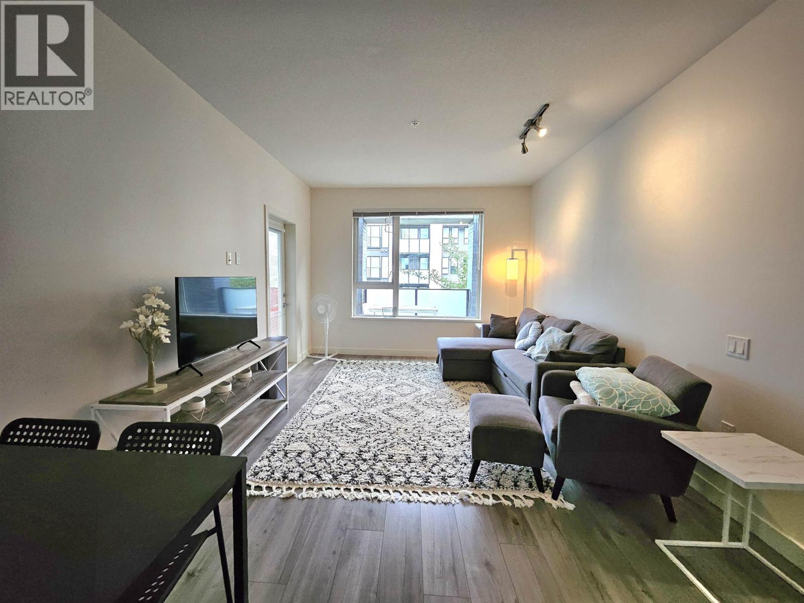 209 9250 UNIVERSITY HIGH STREET, Burnaby