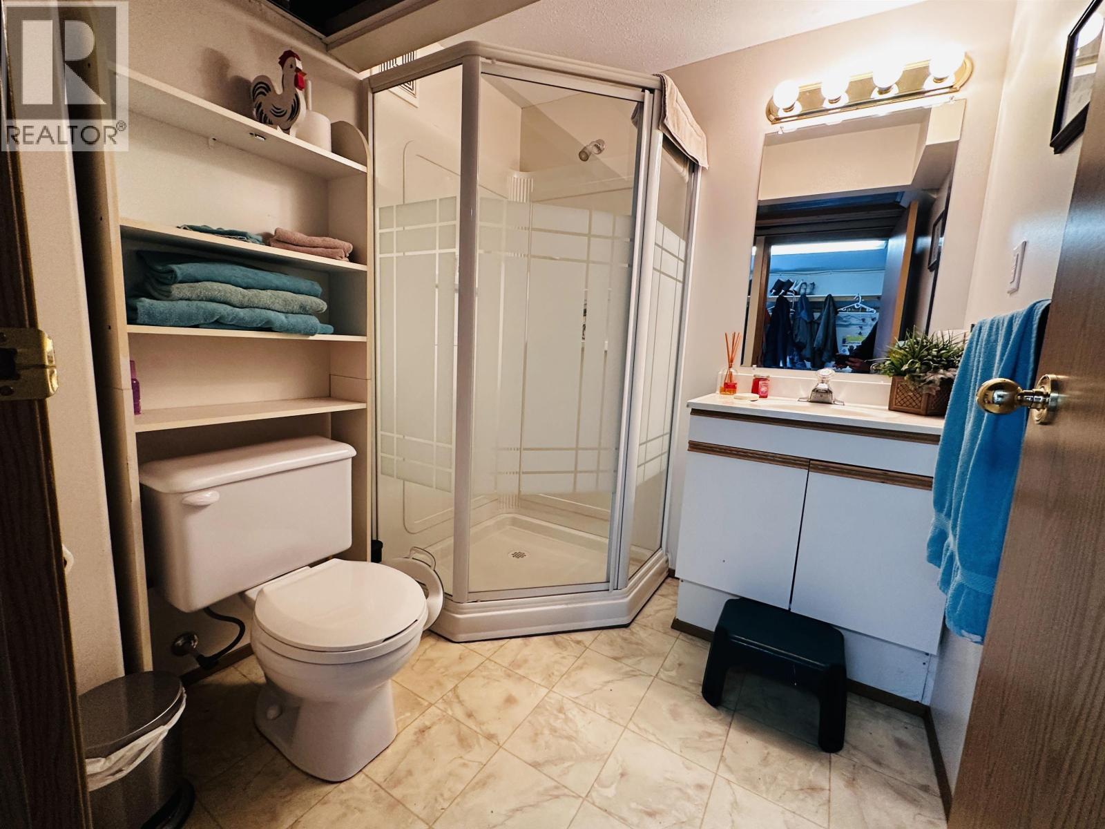 8003 ROWLAND ROAD - 37