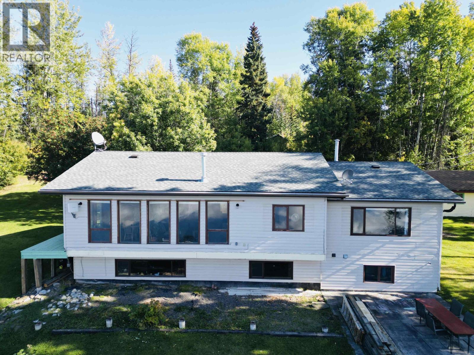 8003 ROWLAND Road, Burns Lake