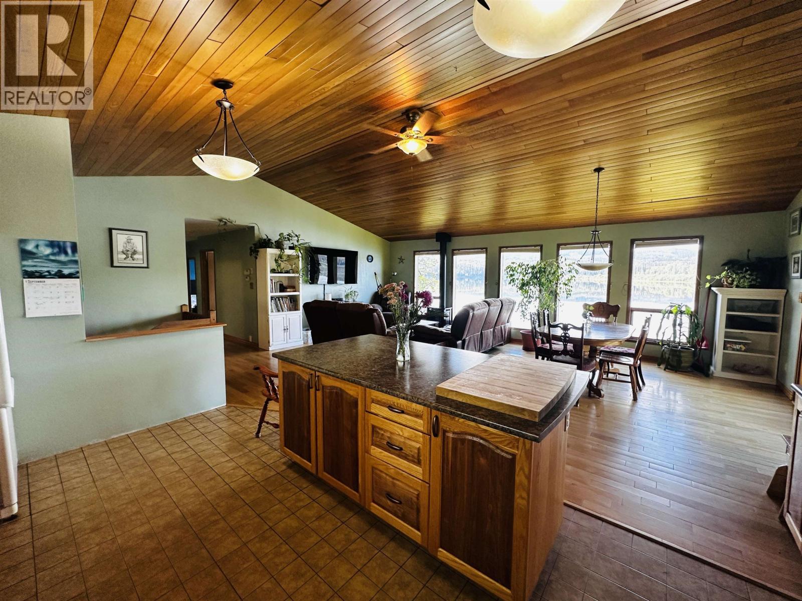 8003 ROWLAND Road, Burns Lake