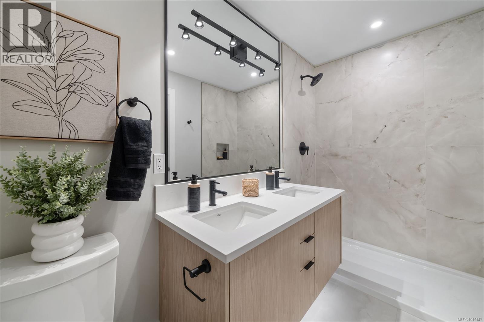 616 1810 Selenite Pl, Langford