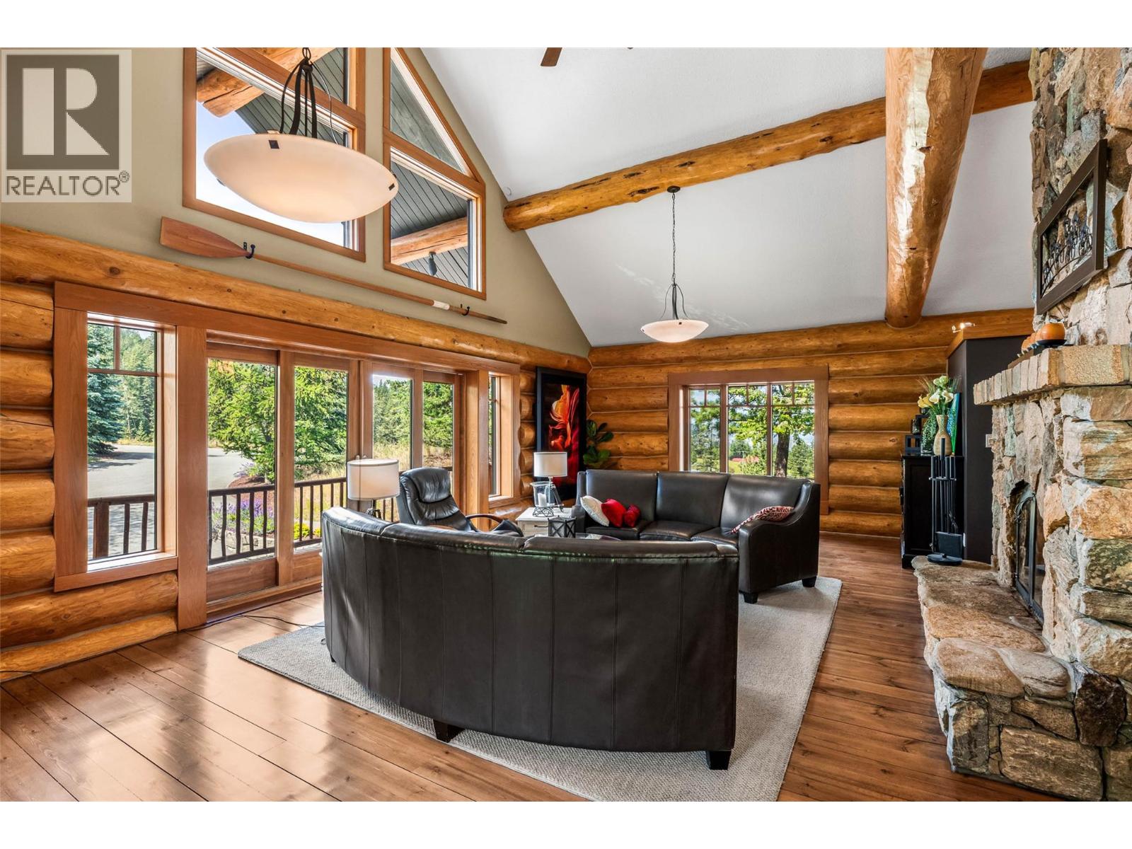 2094 HIGH SCHYLEA Drive, Kamloops