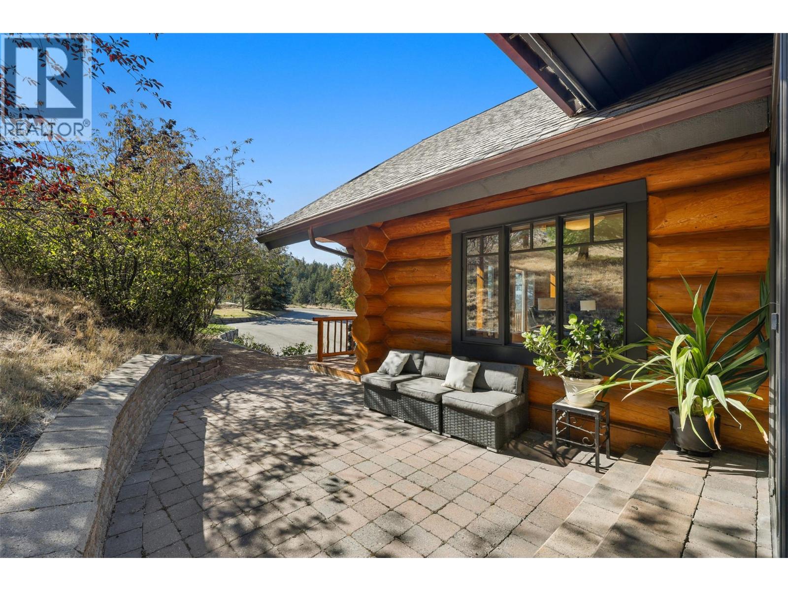 2094 HIGH SCHYLEA Drive, Kamloops