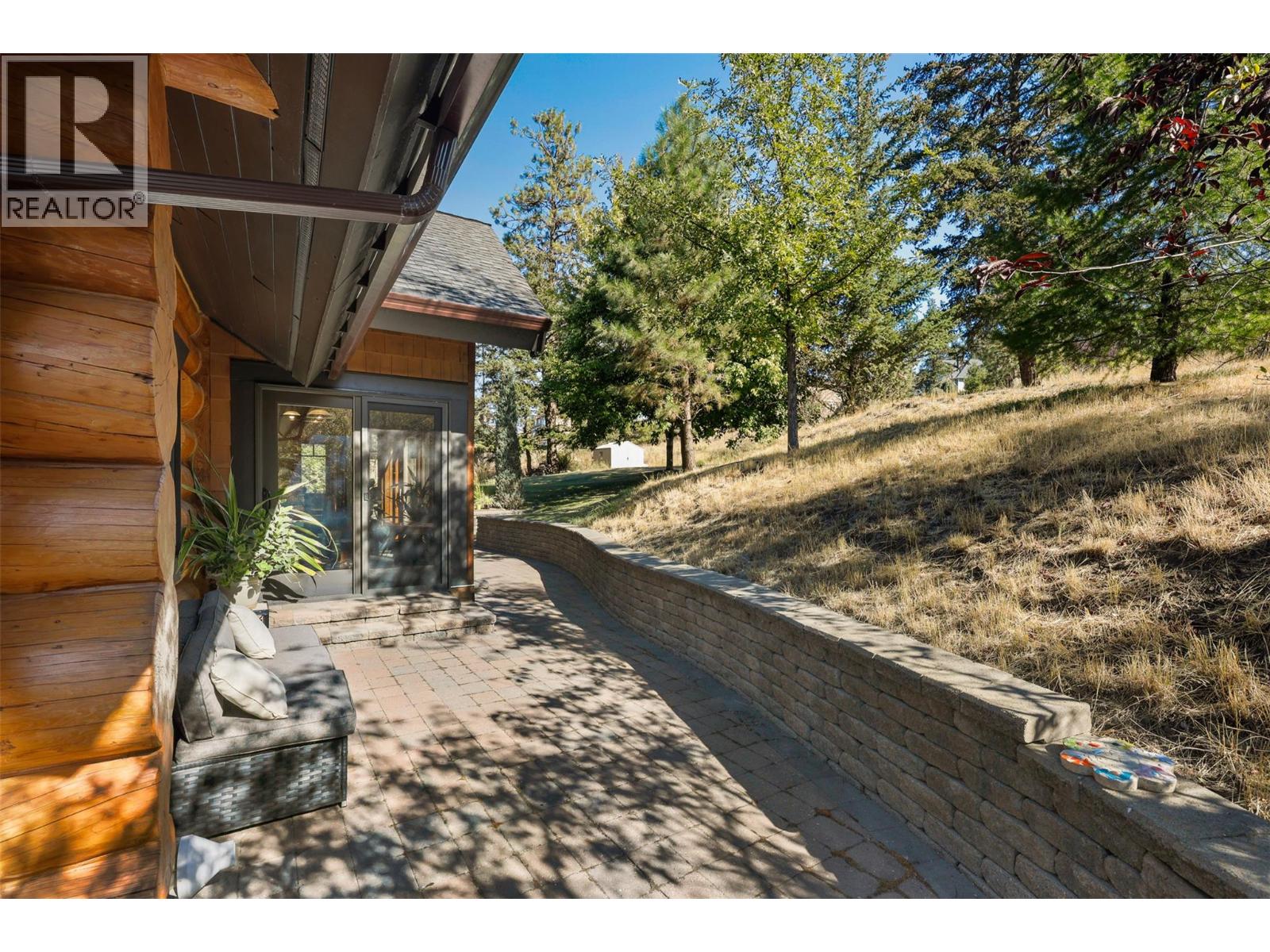 2094 HIGH SCHYLEA Drive, Kamloops