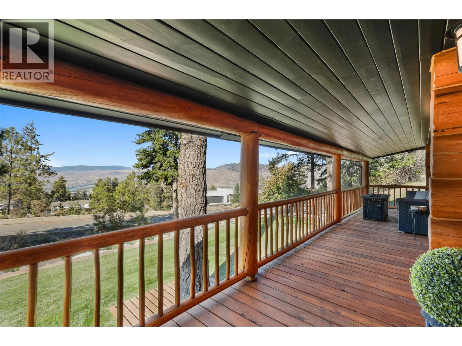 2094 HIGH SCHYLEA Drive, Kamloops