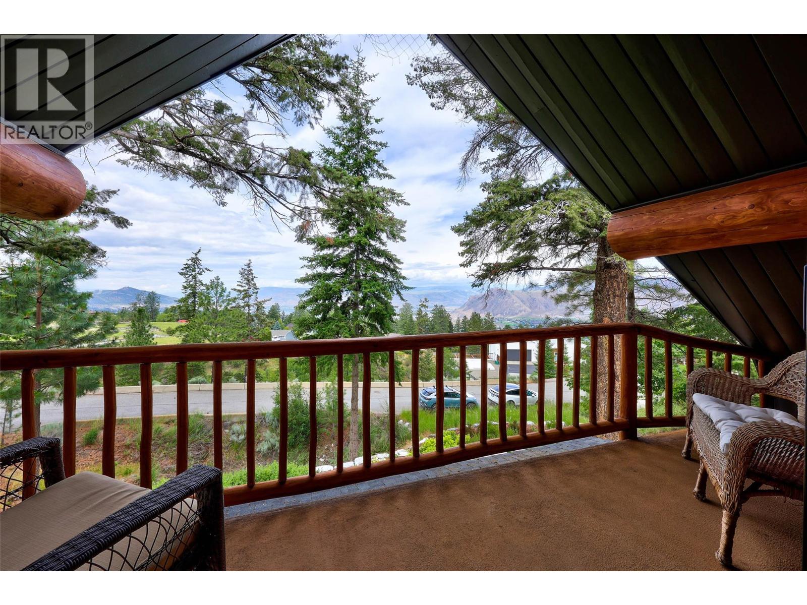 2094 HIGH SCHYLEA Drive, Kamloops