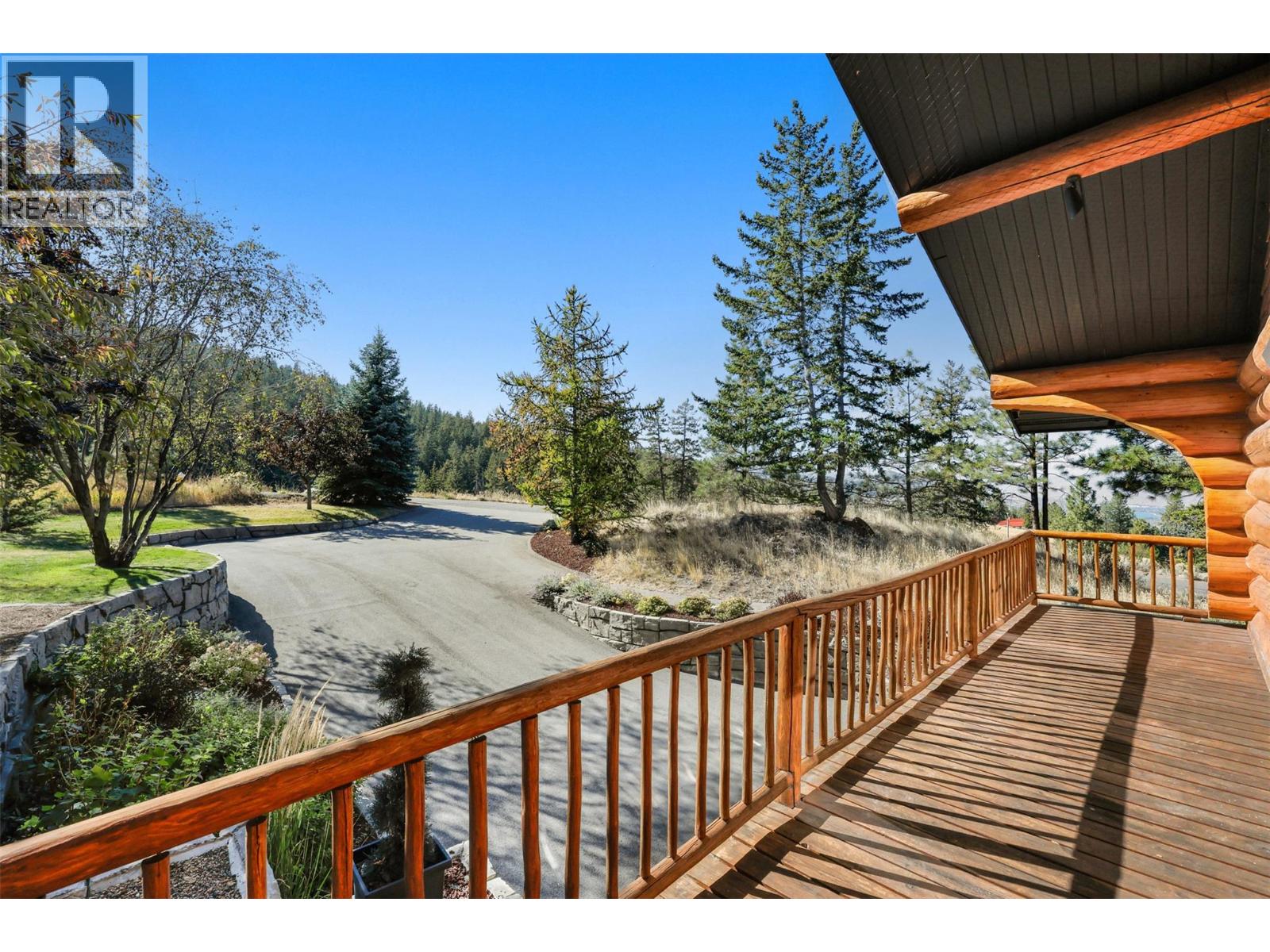 2094 HIGH SCHYLEA Drive, Kamloops