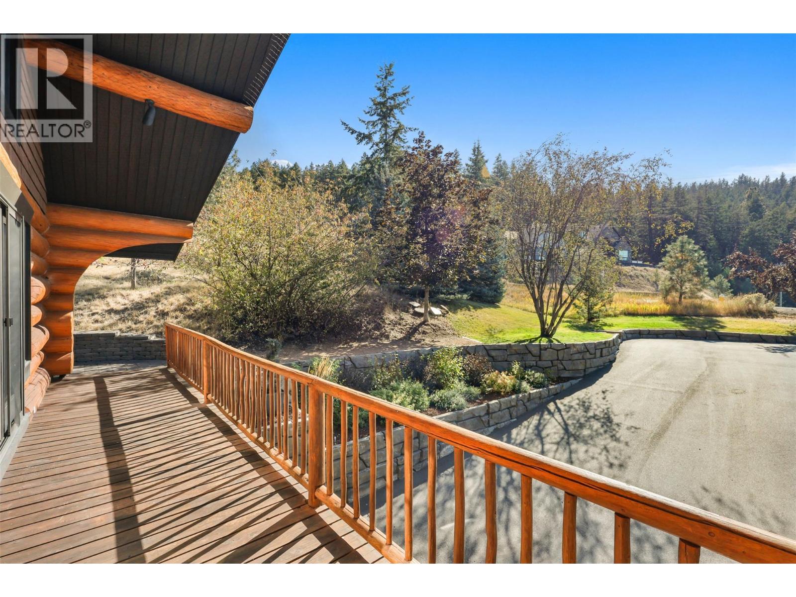 2094 HIGH SCHYLEA Drive, Kamloops