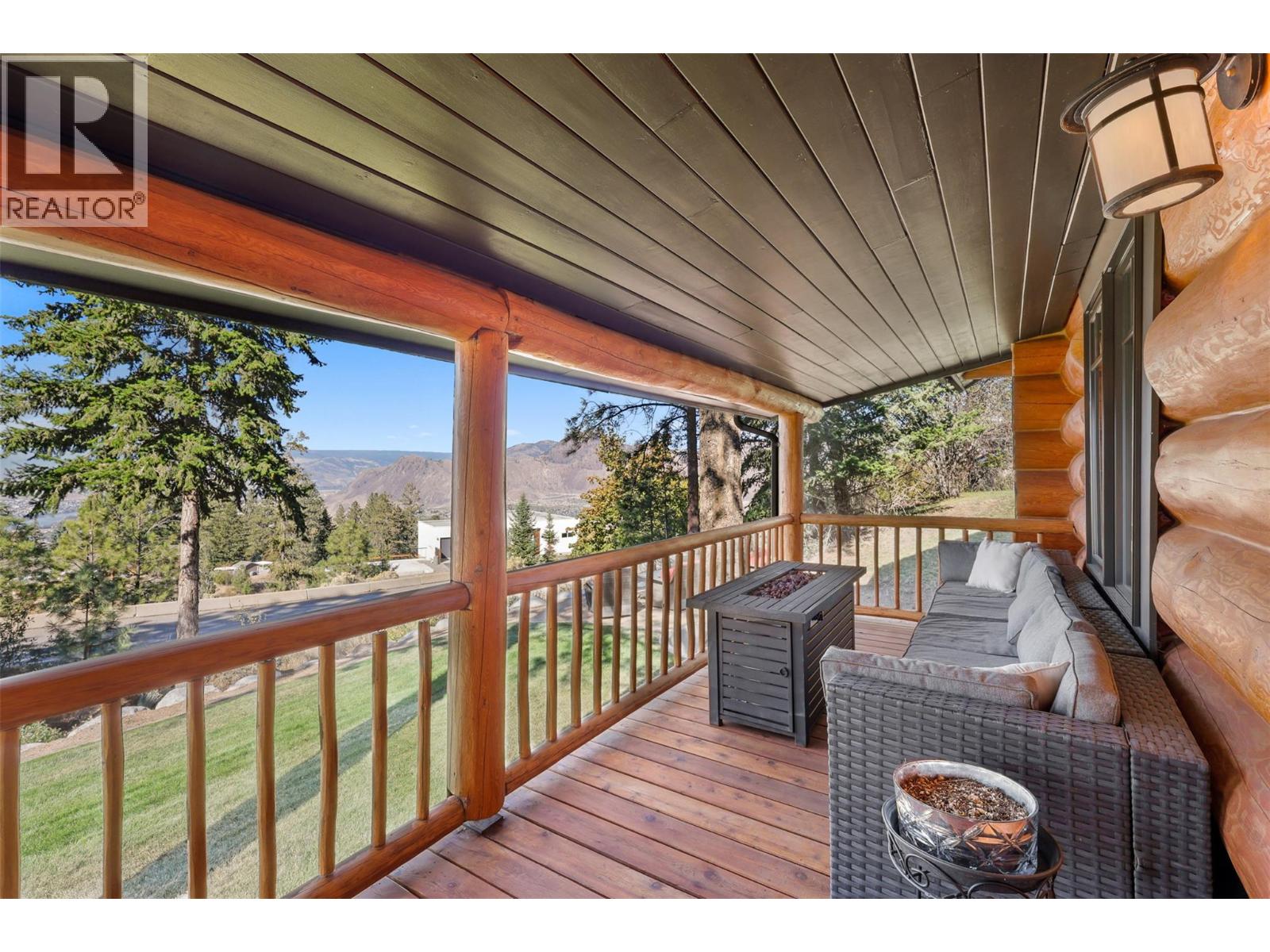 2094 HIGH SCHYLEA Drive, Kamloops