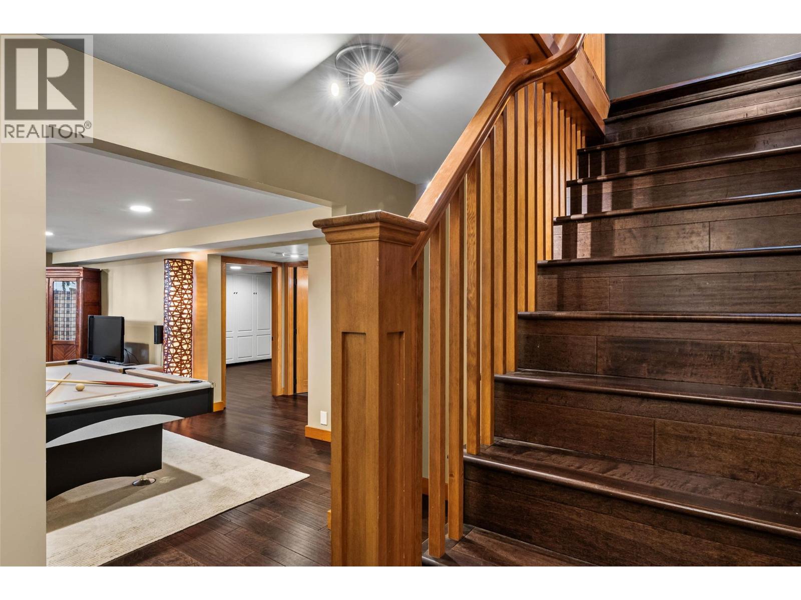 2094 HIGH SCHYLEA Drive, Kamloops