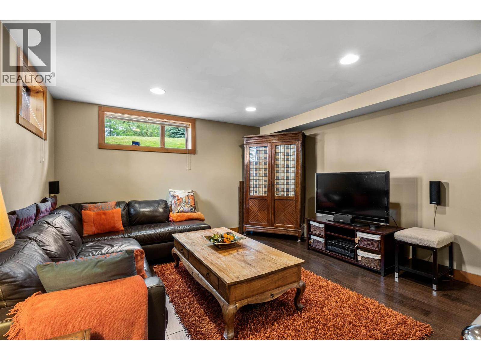 2094 HIGH SCHYLEA Drive, Kamloops