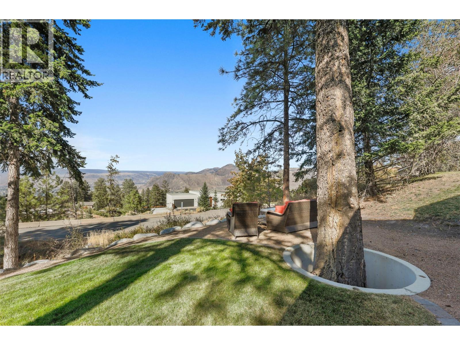2094 HIGH SCHYLEA Drive, Kamloops