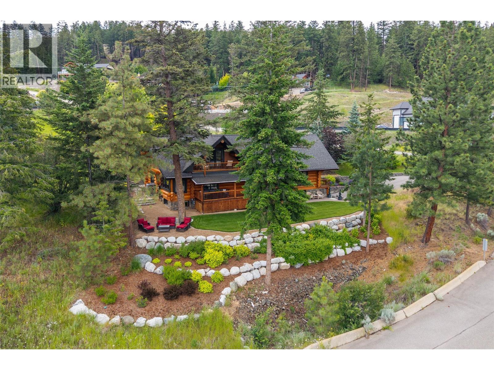 2094 HIGH SCHYLEA Drive, Kamloops
