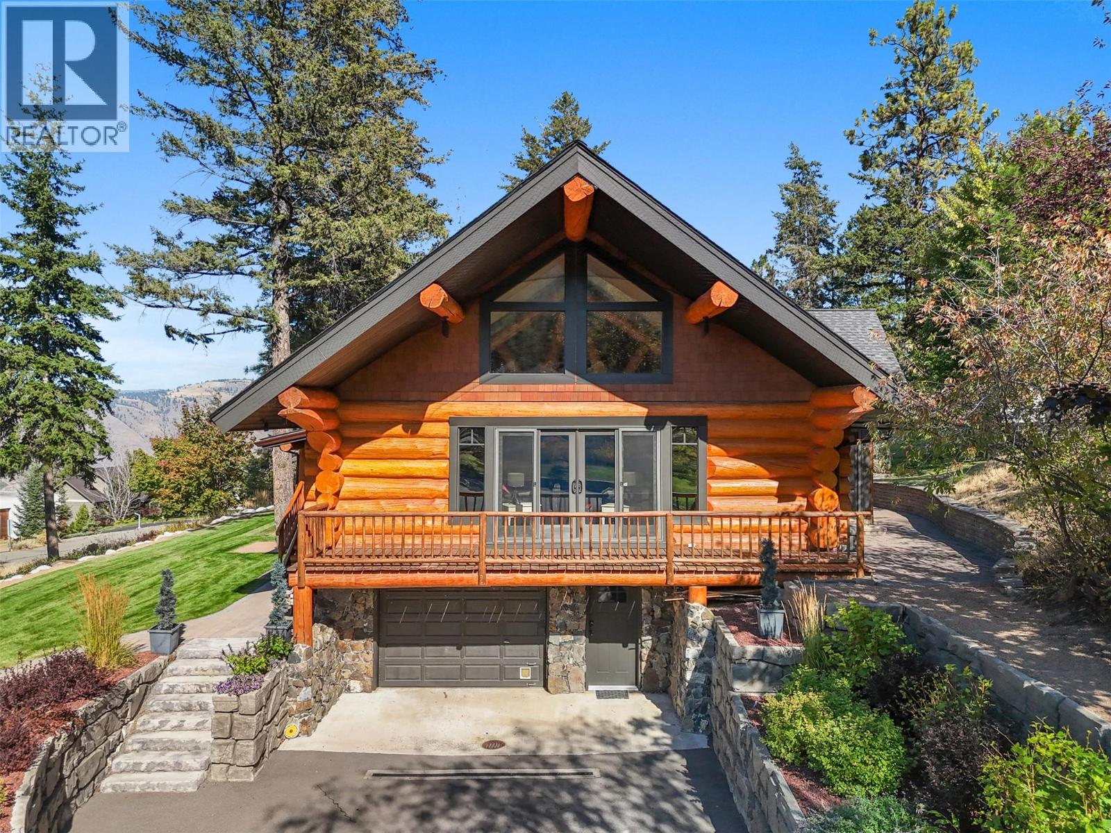 2094 HIGH SCHYLEA Drive, Kamloops