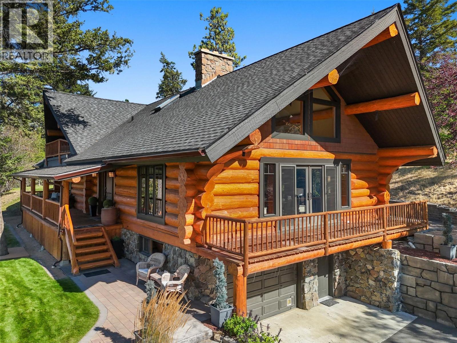 2094 HIGH SCHYLEA Drive, Kamloops