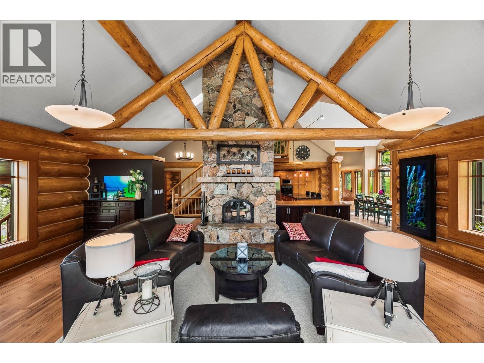 2094 HIGH SCHYLEA Drive, Kamloops