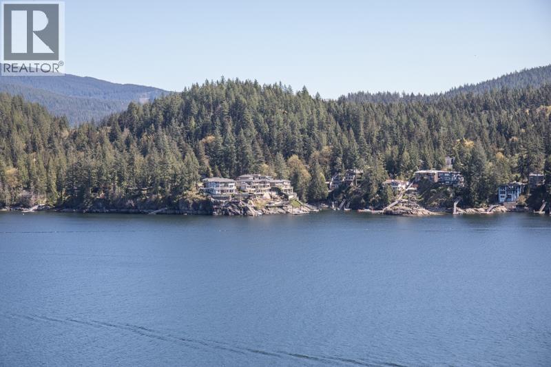 1812 CARDINAL CRESCENT, North Vancouver