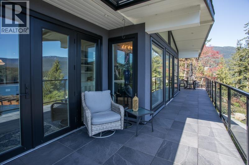 1812 CARDINAL CRESCENT, North Vancouver