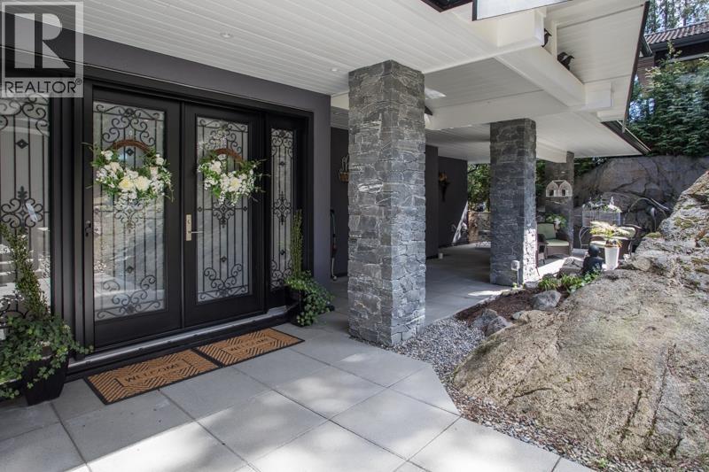 1812 CARDINAL CRESCENT, North Vancouver