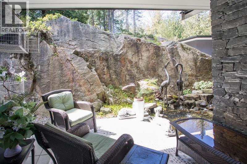 1812 CARDINAL CRESCENT, North Vancouver