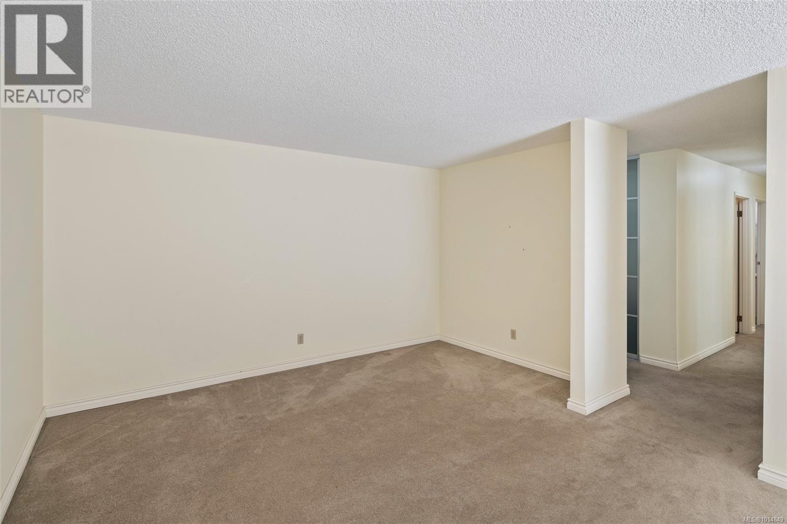 108 1149 Rockland Avenue, Victoria