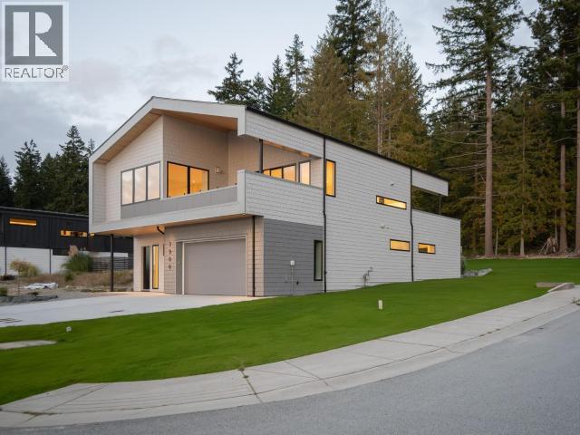 3900 EAGLE RIDGE PLACE, Powell River