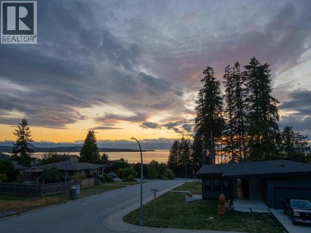 3900 EAGLE RIDGE PLACE, Powell River