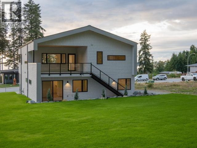 3900 EAGLE RIDGE PLACE, Powell River