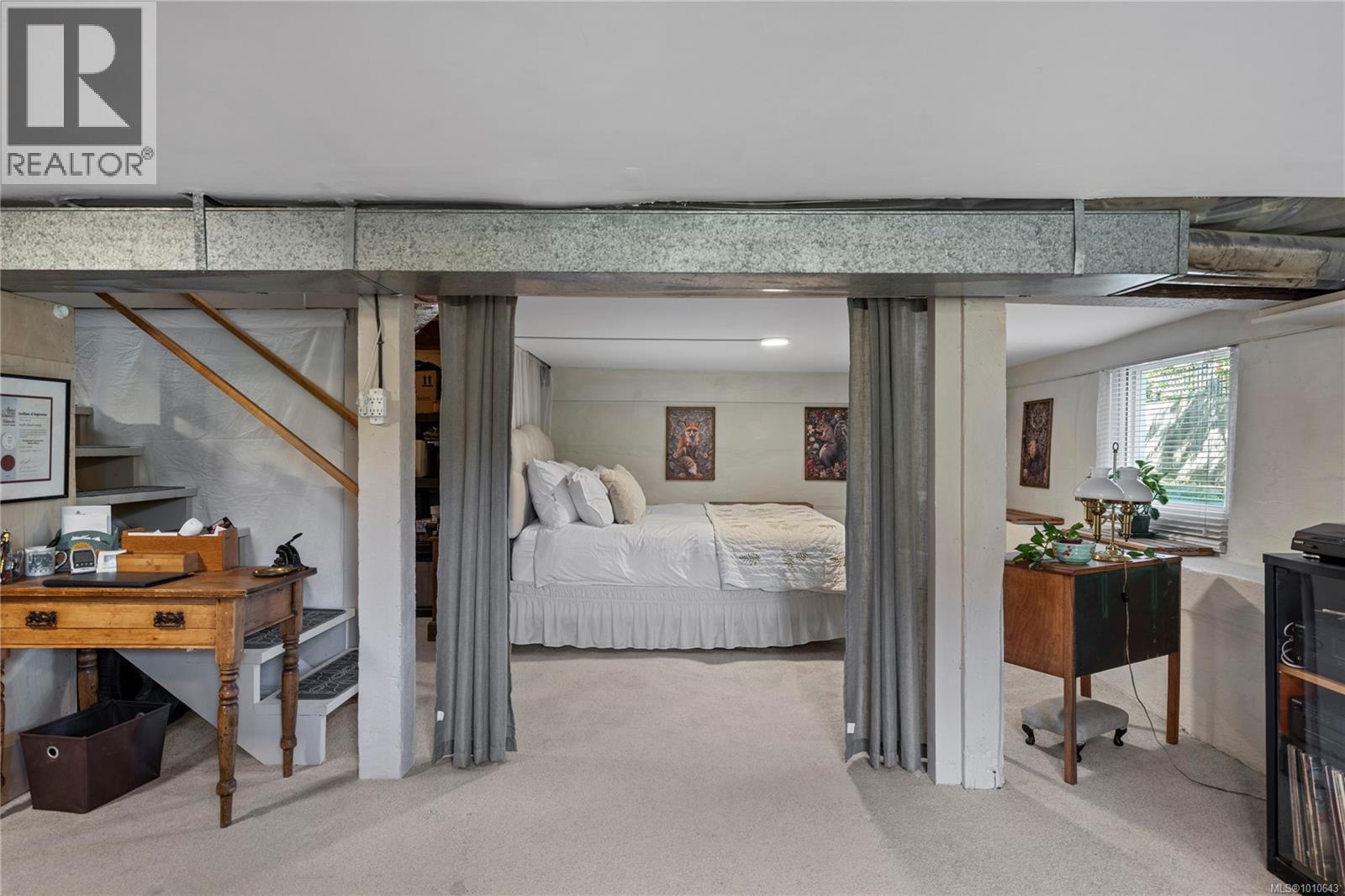572 Berwick Rd, Qualicum Beach