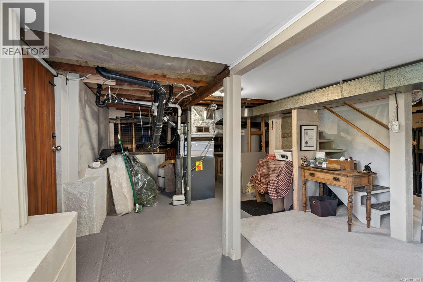 572 Berwick Rd, Qualicum Beach
