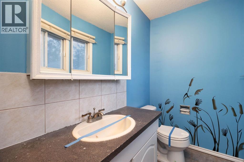 225 Cardinal Drive, Fort McMurray