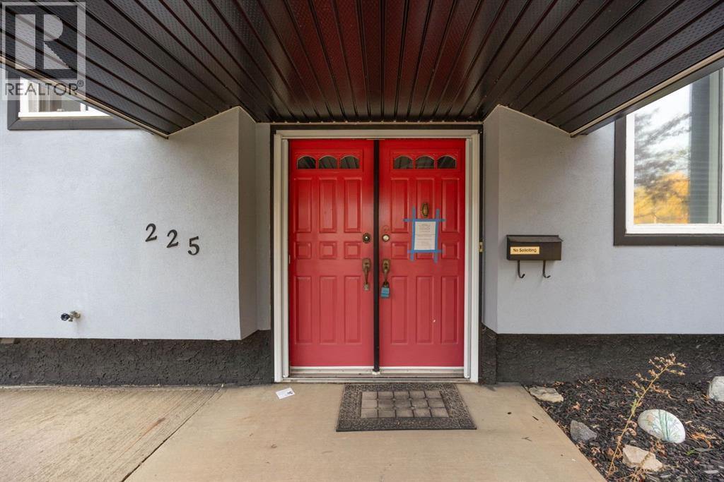 225 Cardinal Drive, Fort McMurray