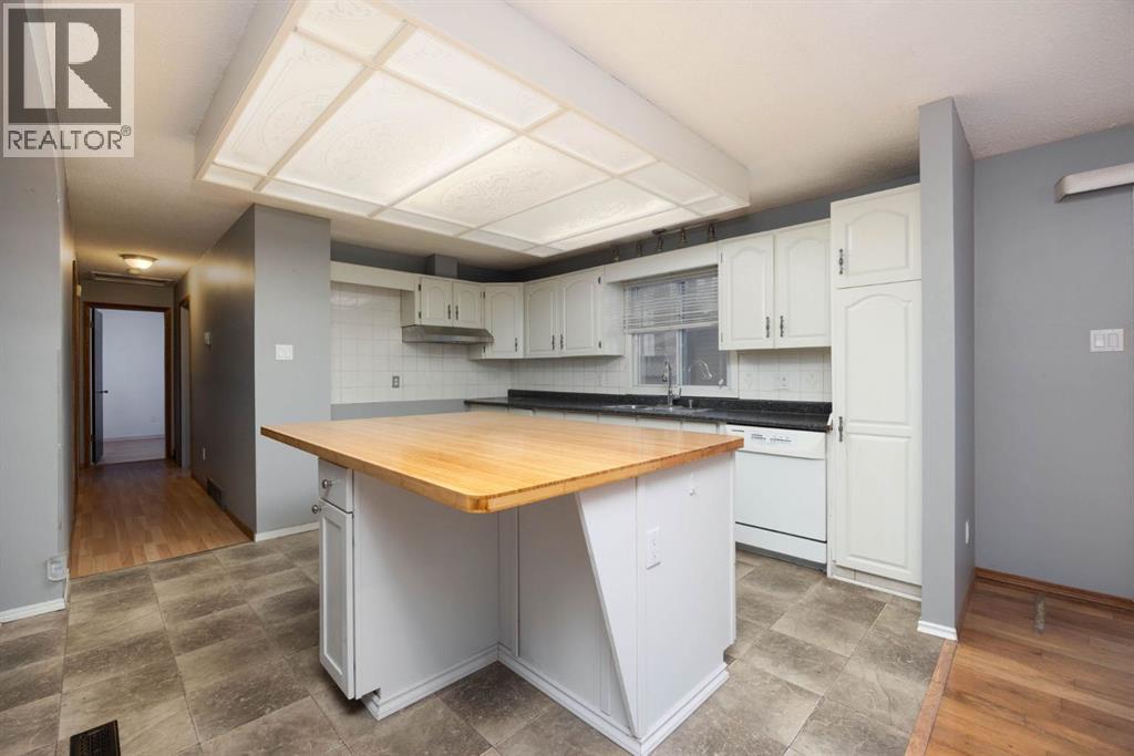 225 Cardinal Drive, Fort McMurray