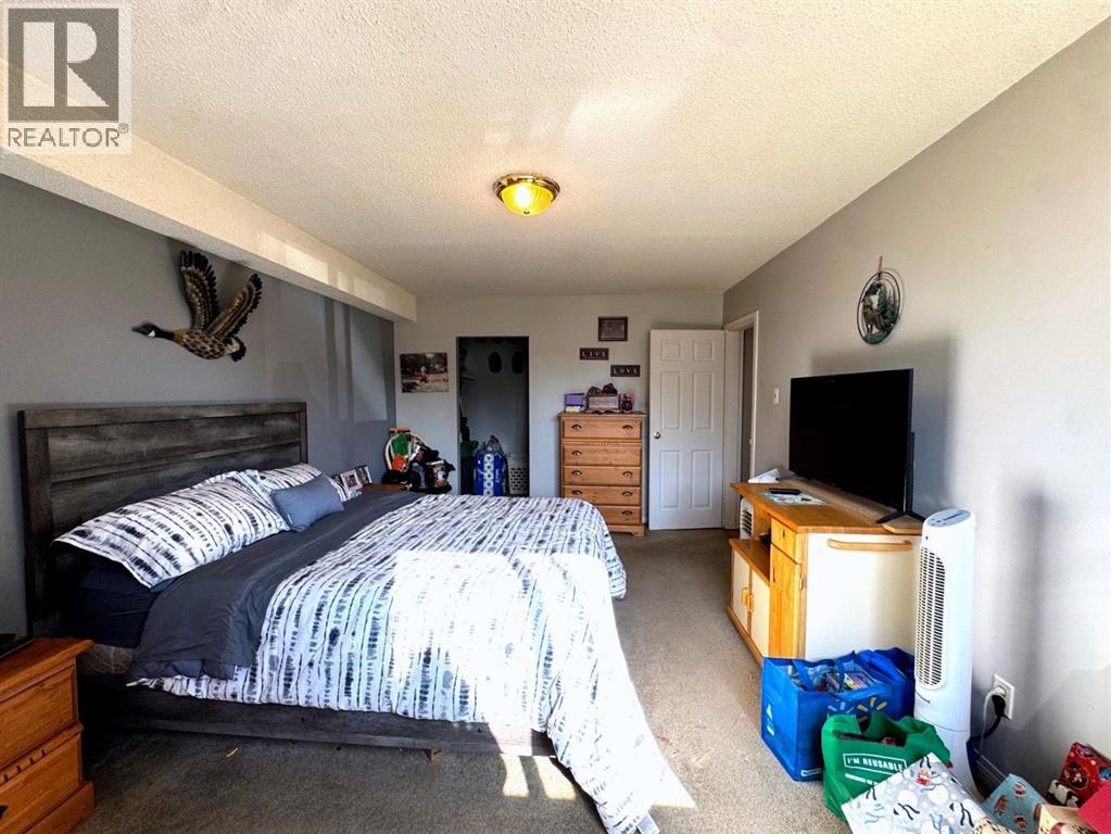 7 Clearwater Crescent, Fort McMurray