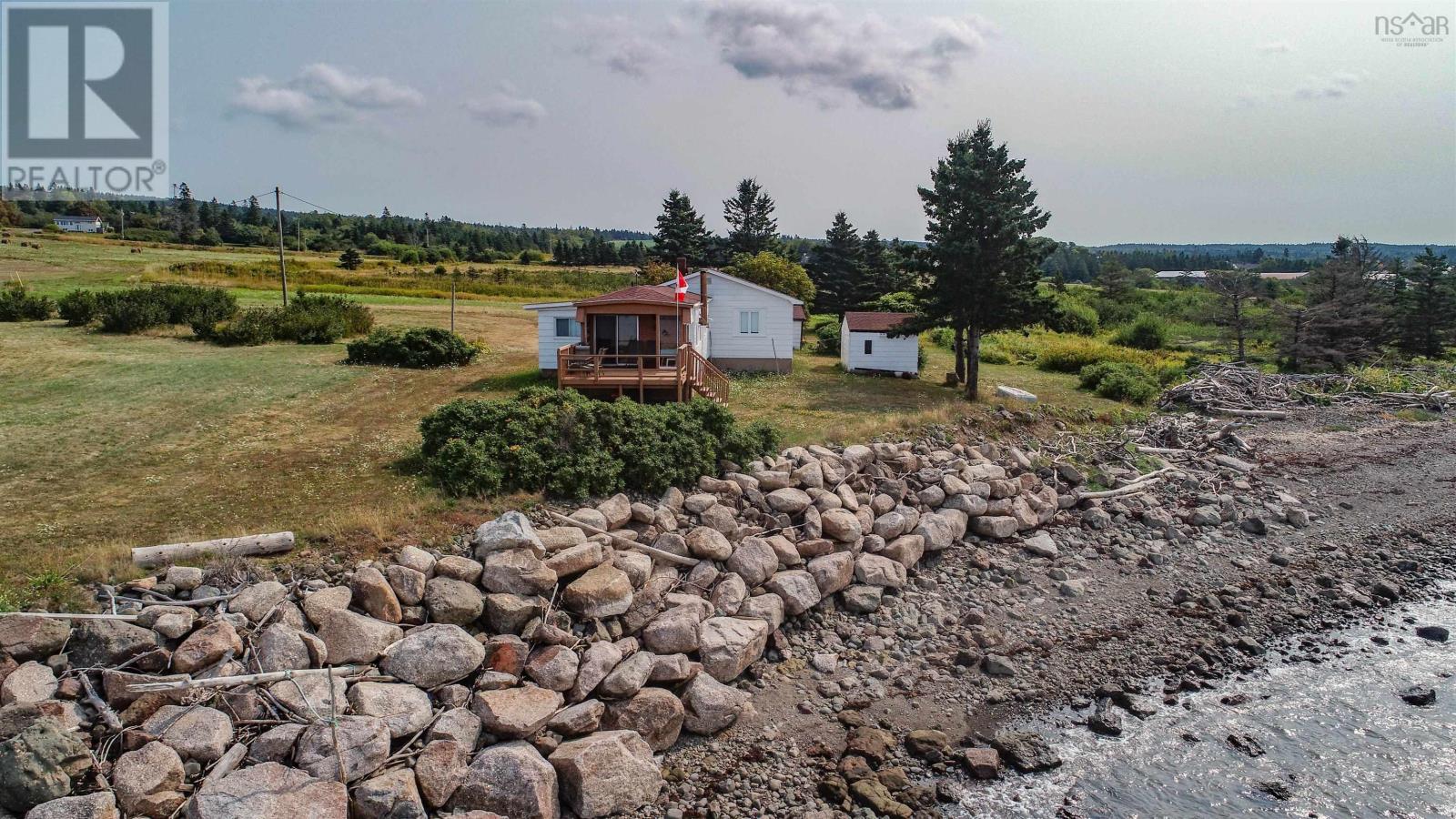 Property 2 of 49 of 1472 Cape Split Rd Road