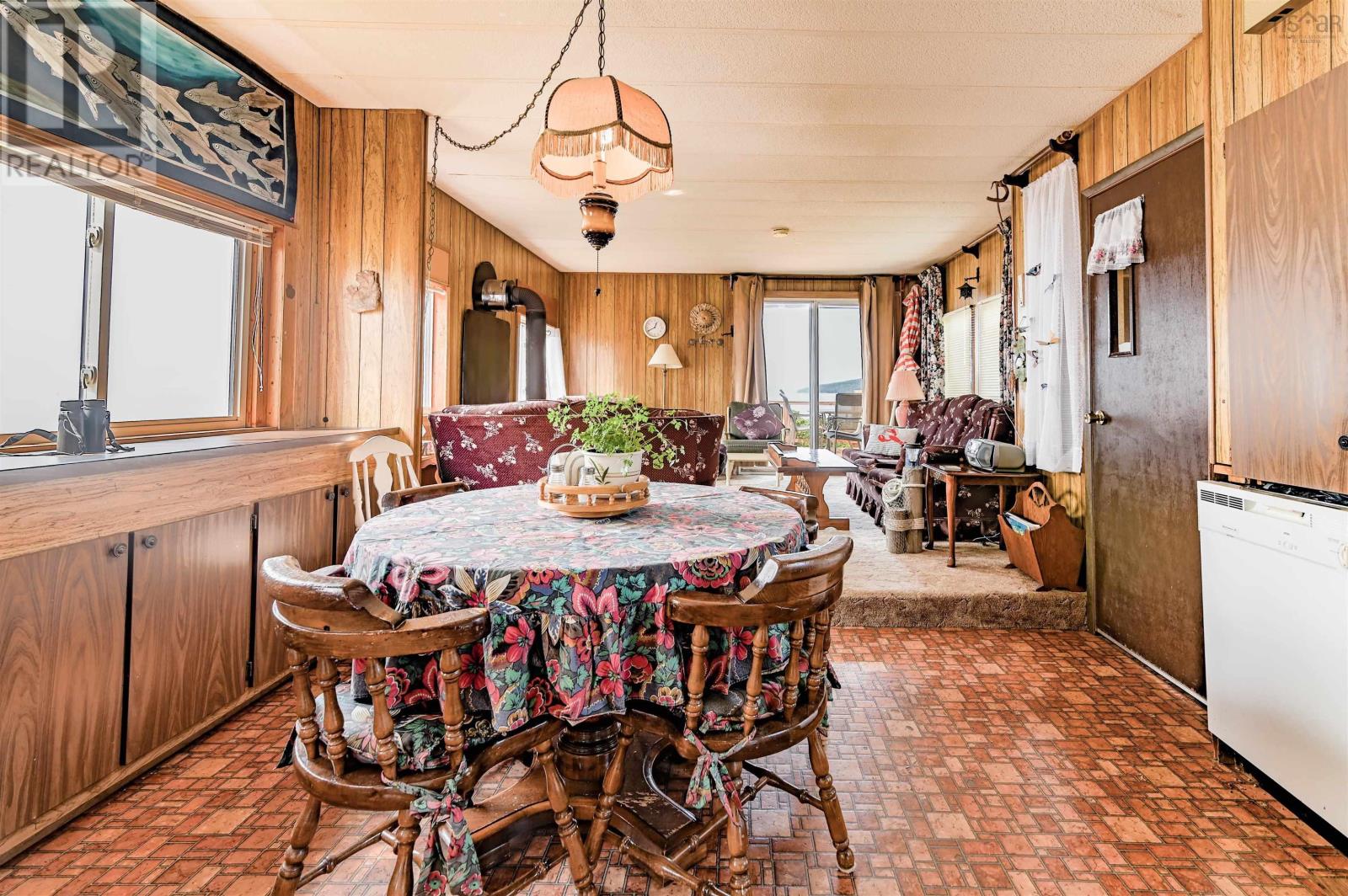 Property 8 of 49 of 1472 Cape Split Rd Road