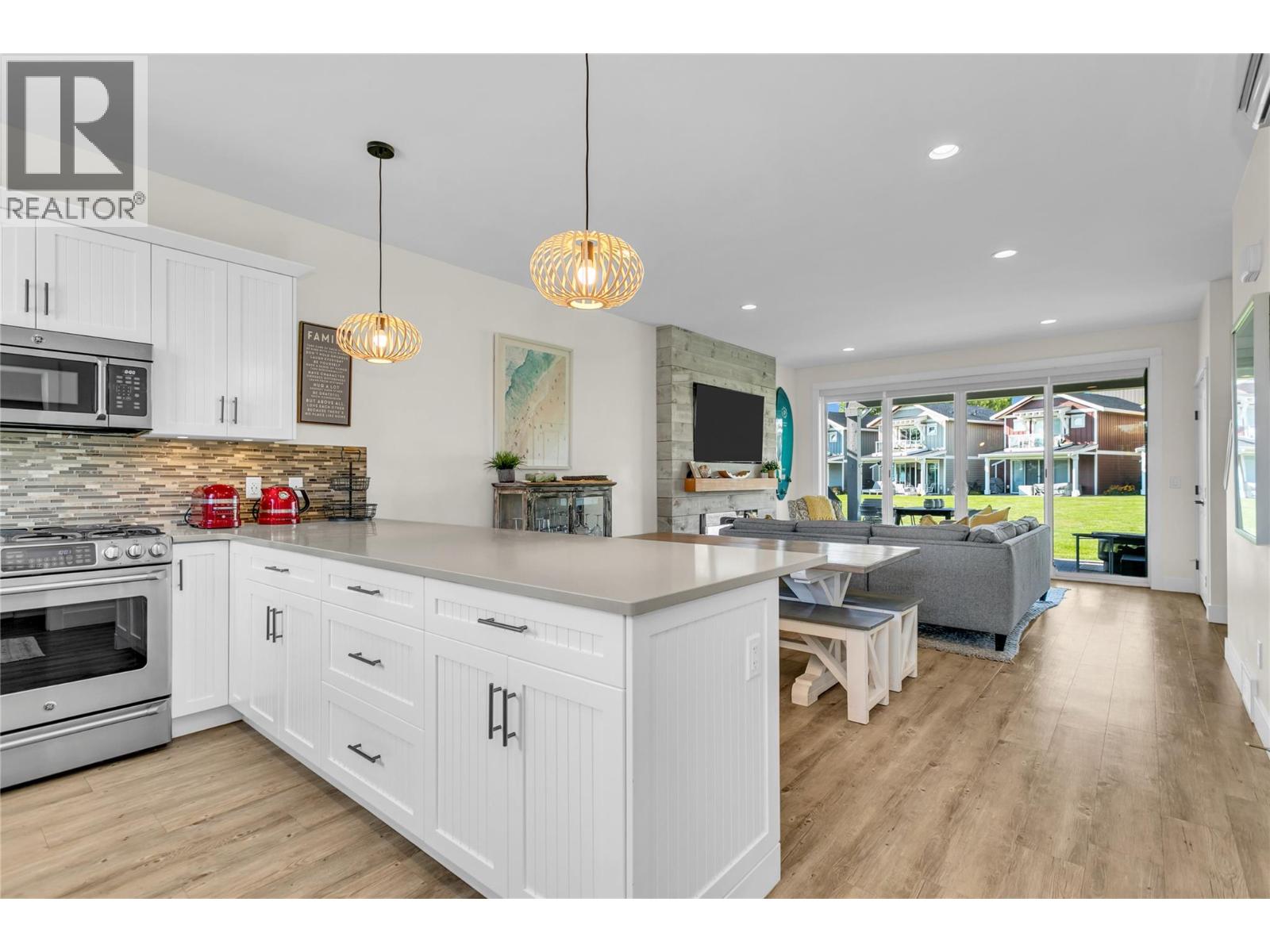 9 3750 West Bay Road, West Kelowna
