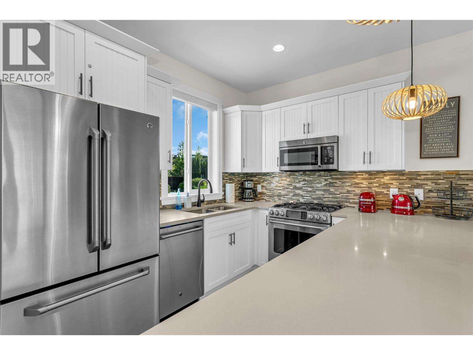 9 3750 West Bay Road, West Kelowna