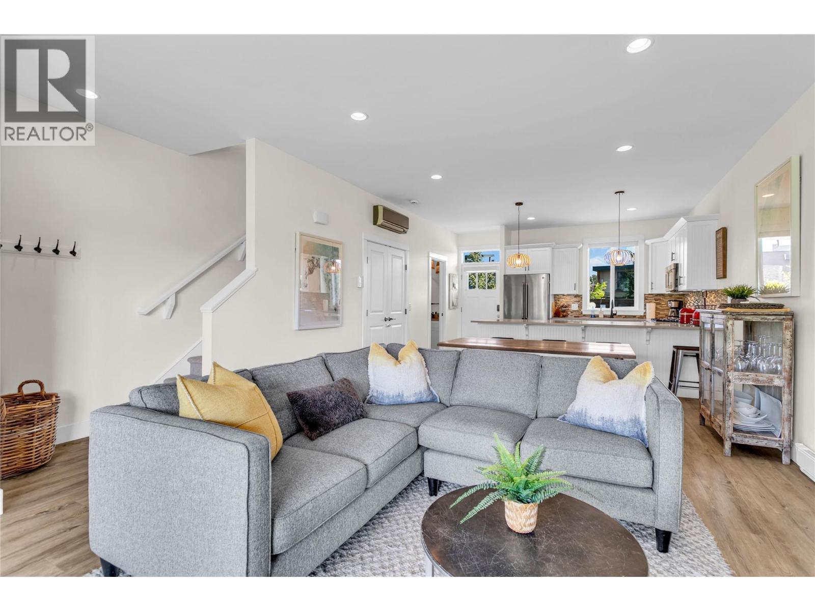 9 3750 West Bay Road, West Kelowna