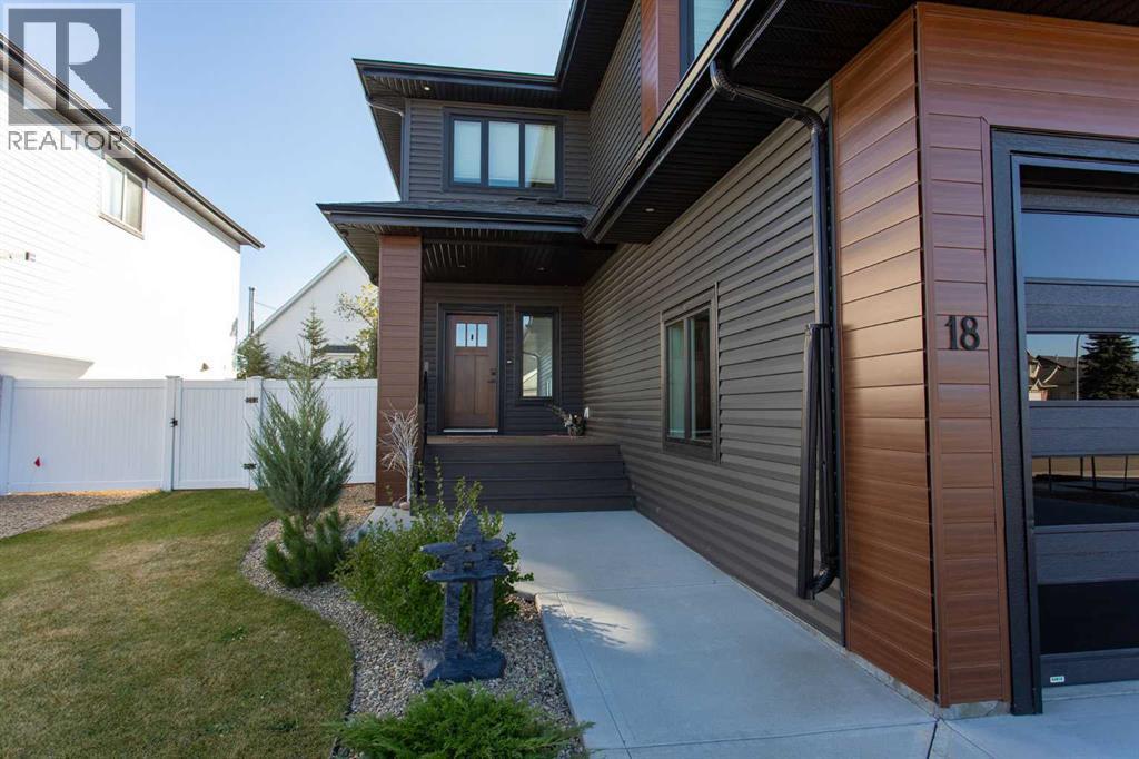 18 Cameron Court, Lacombe