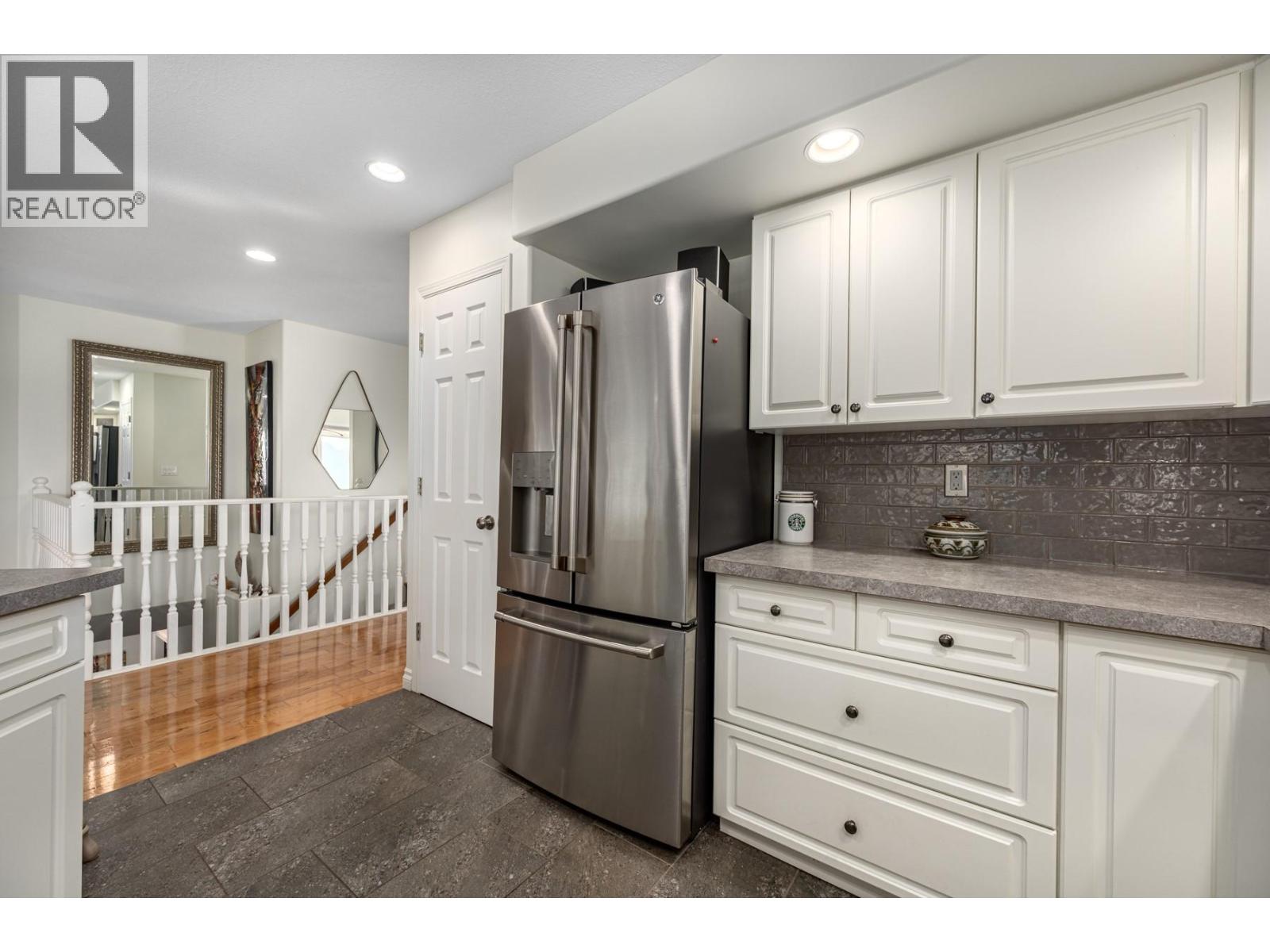 1575 SPRINGHILL Drive Unit# 26, Kamloops
