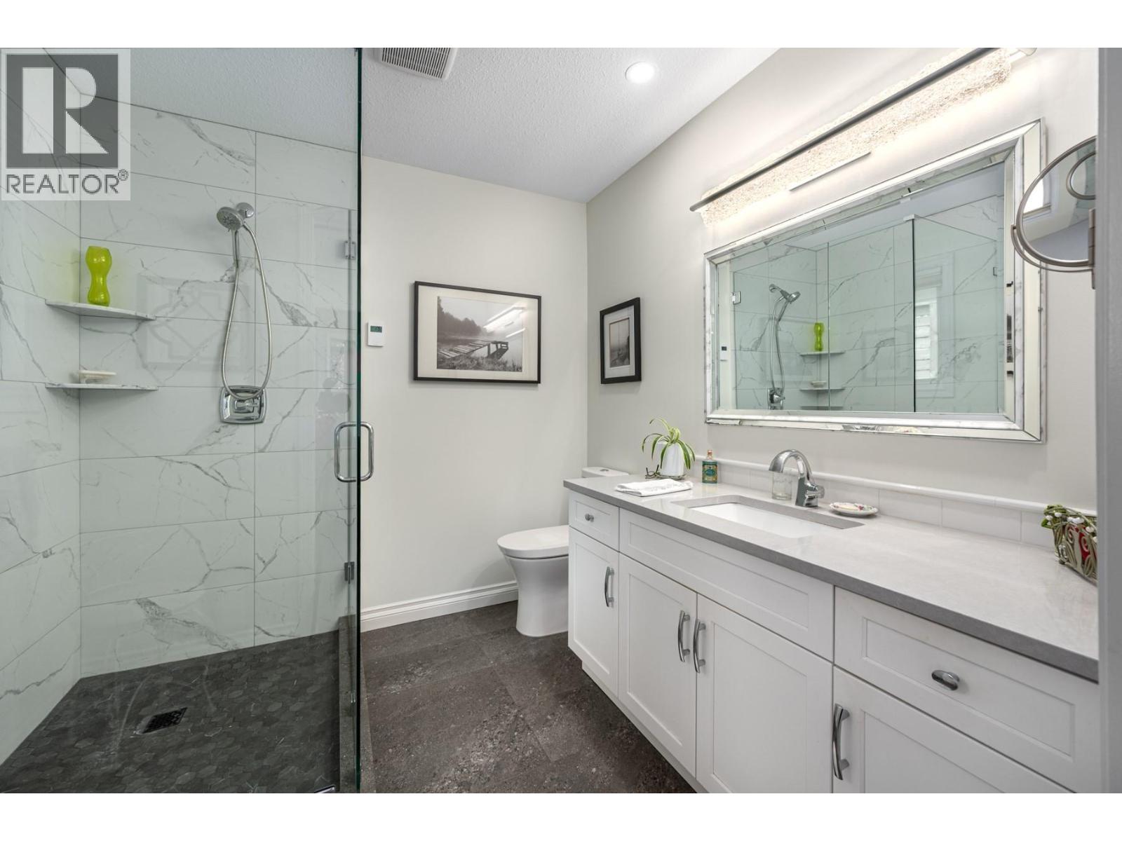 1575 SPRINGHILL Drive Unit# 26, Kamloops