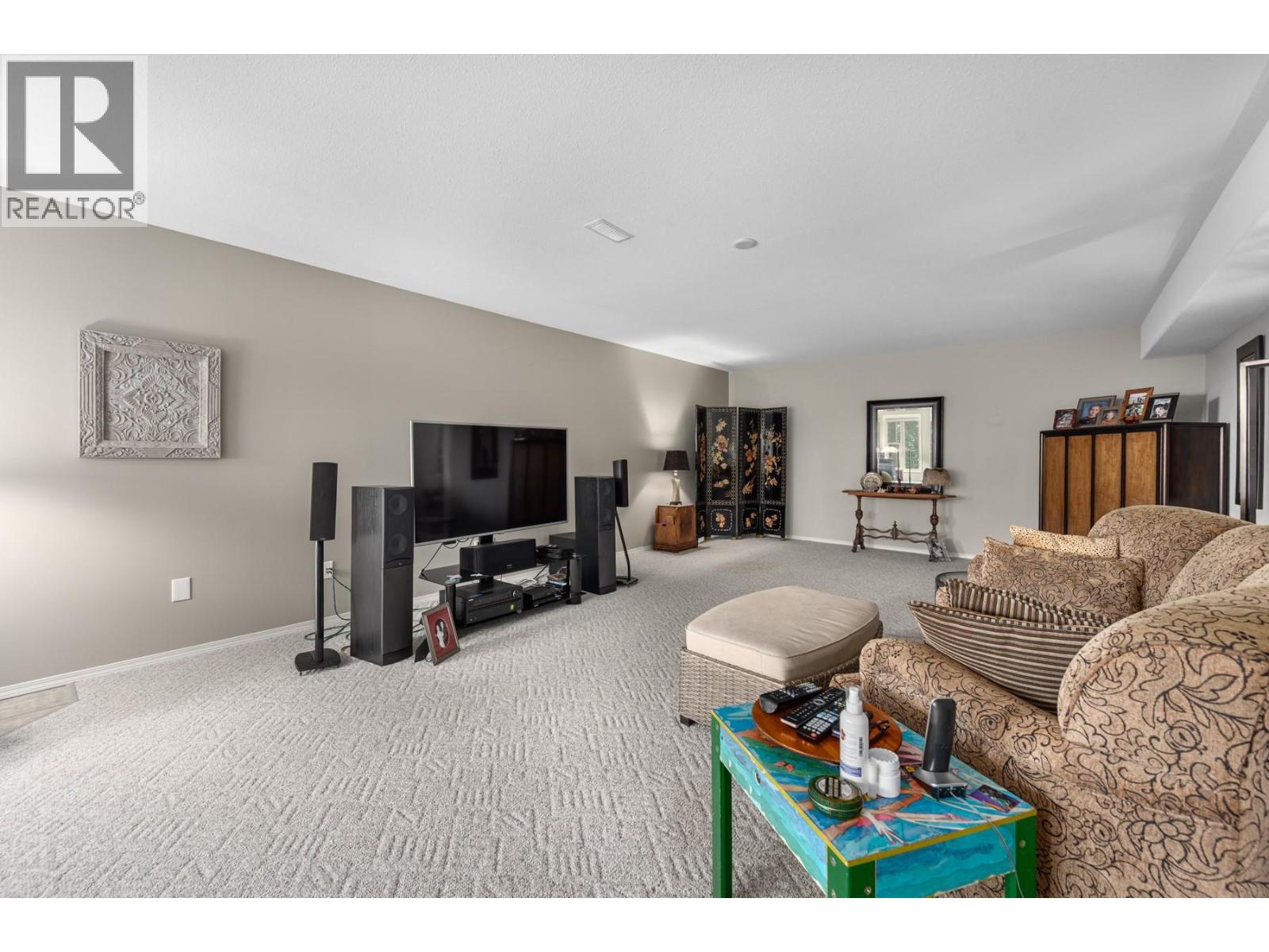 1575 SPRINGHILL Drive Unit# 26, Kamloops