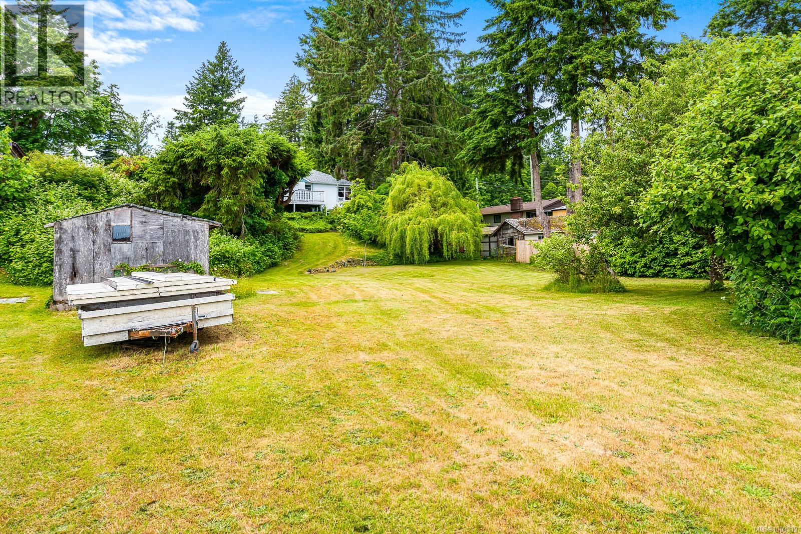 3508 Island Hwy S, Courtenay