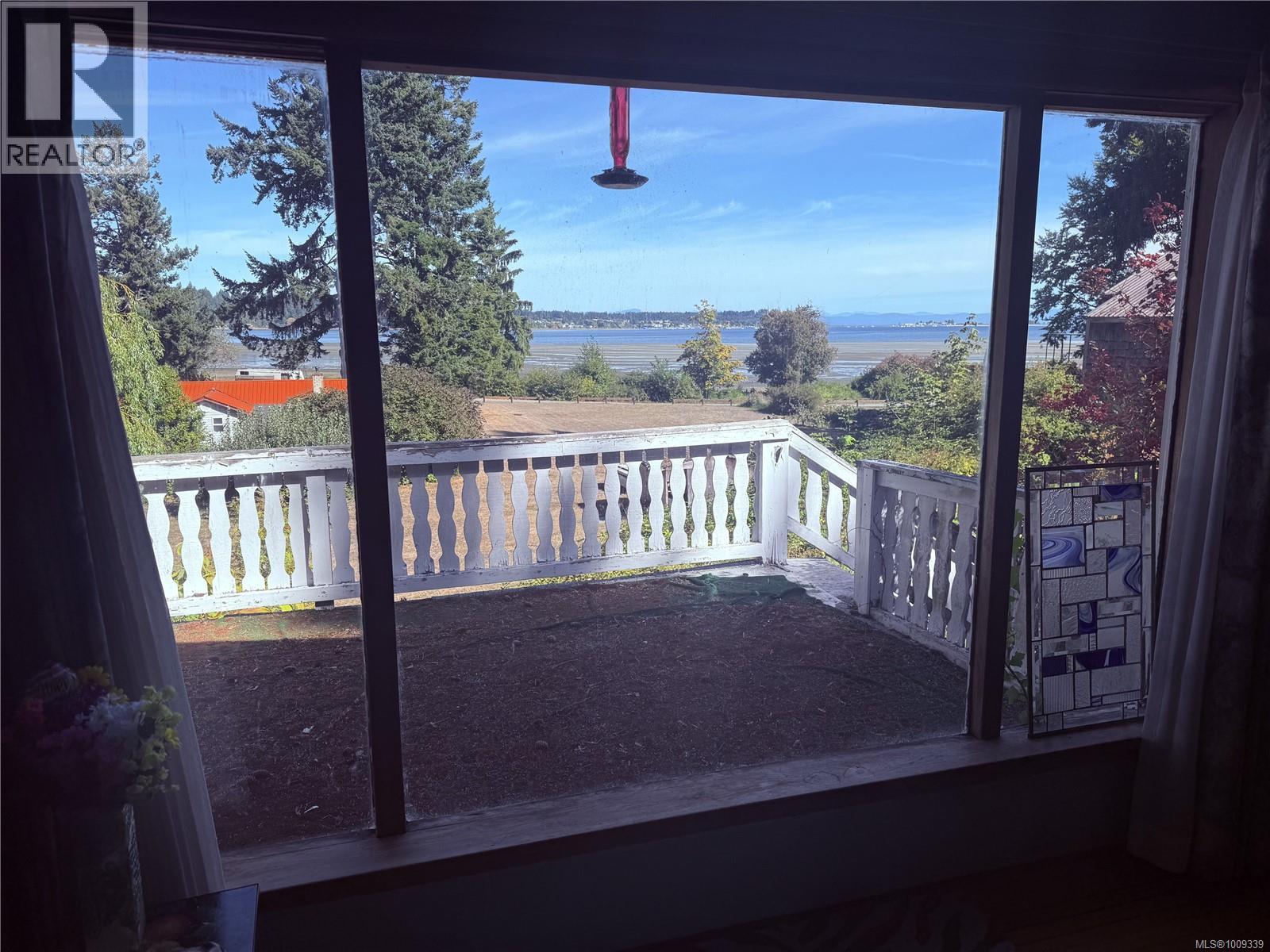 3508 Island Hwy S, Courtenay