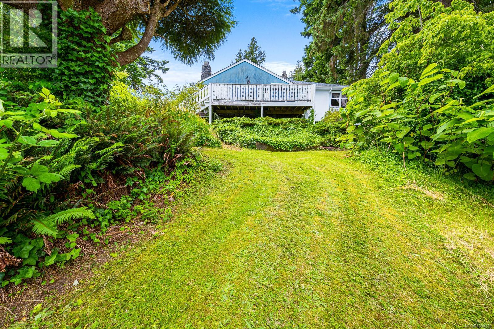 3508 Island Hwy S, Courtenay