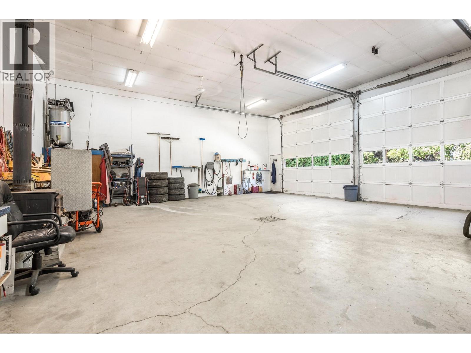  6775 L&A Road, Vernon
