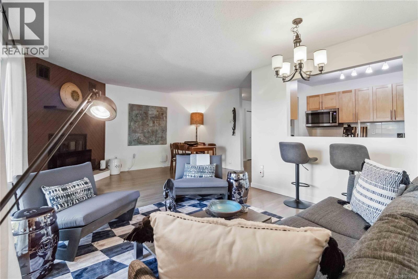 101 1991 Kaltasin Rd, Sooke