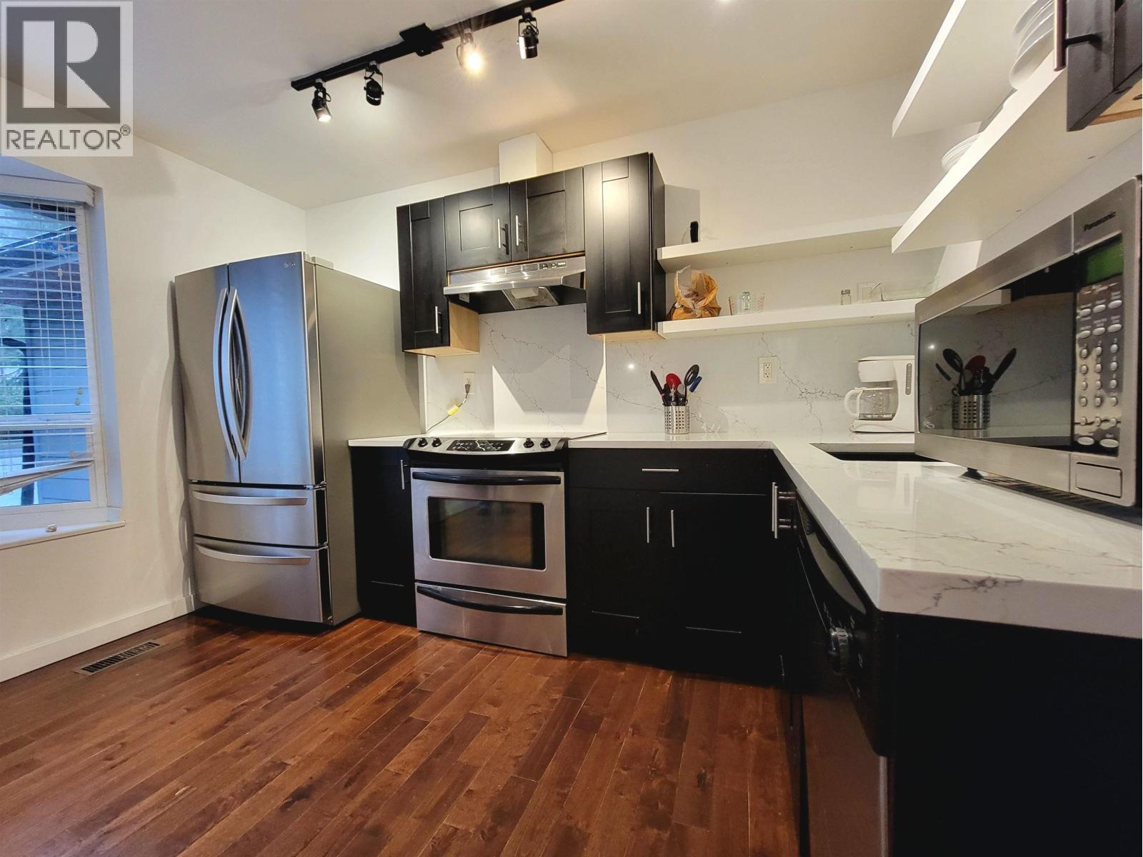 2568 THE BOULEVARD, Squamish